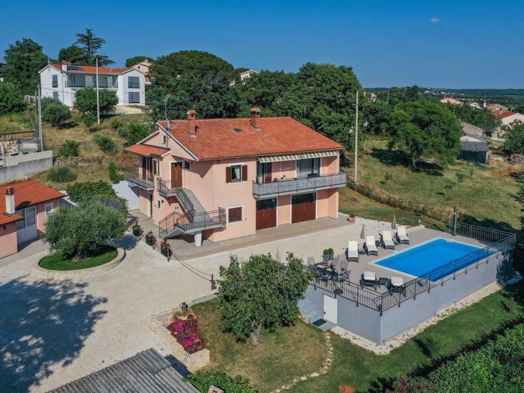 Villa Kuca Legovic Kaštelir Exterior foto